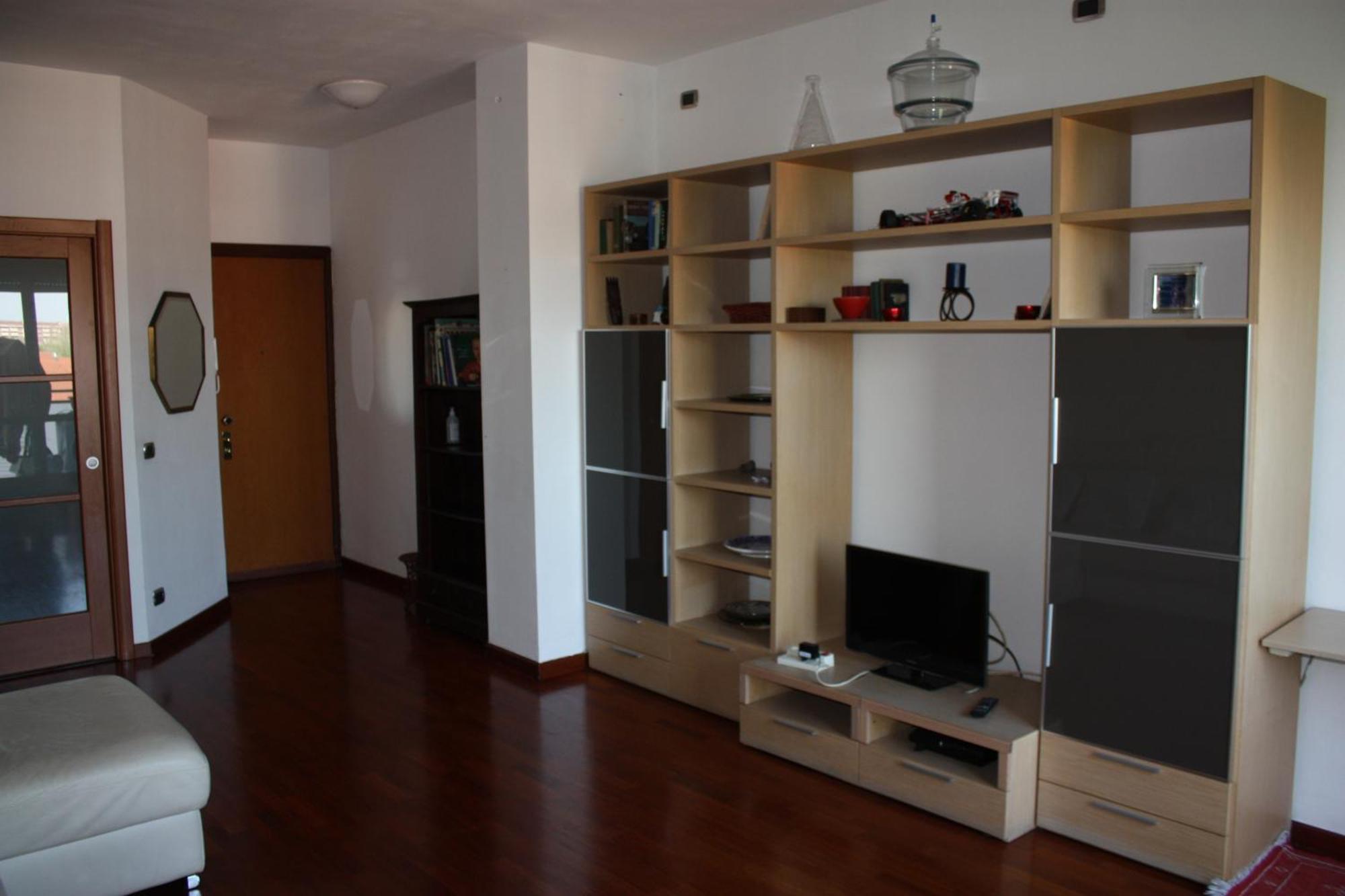 Elegante Appartamento Trilocale Milánó Kültér fotó